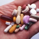 Перед сдачей анализа крови рекомендуется отказаться от использования гормональных контрацептивов, приема антибиотиков, антибактериальных средств