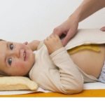 Для устранения хрипов и прочих симптомов бронхита помогают компрессы