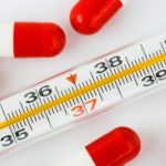 Бронхит у взрослых сопровождается температурой 37...38,5°C, но в некоторых случаях может достигать и больших значений