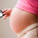 Абсолютными противопоказаниями к применению пихтового масла является беременность