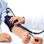 При приеме таблеток и введении раствора возможно падение артериального давления