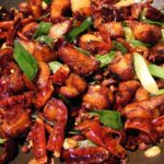 За день до посещения сауны или бани рекомендуется очистить организм - не есть тяжелую, острую, жареную, копченую и соленую пищу