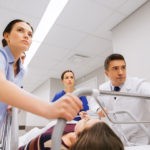 При тяжелом течении отравления требуется экстренная госпитализация