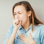 Медикамент назначают, если присутствует сухой и мокрый кашель аллергической этиологии