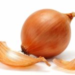 Лук используют для приготовления лукового сиропа
