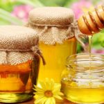 Мед используют для приготовления средства из жира барсука