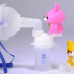 Небулайзер, который создает аэрозоль из лекарственного средства без повышения температуры раствора