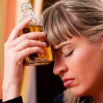 Злоупотребление алкогольными напитками уничтожает суфрикант - защитный слой бронхиального древа