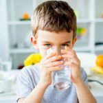 Несовершеннолетним пациентам дозы подбираются в зависимости от симптоматики и клинической картины пациента. Лекарство противопоказано детям до 6-летнего возраста